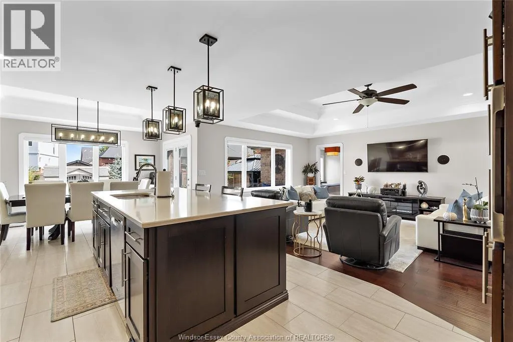 163 WOODYCREST