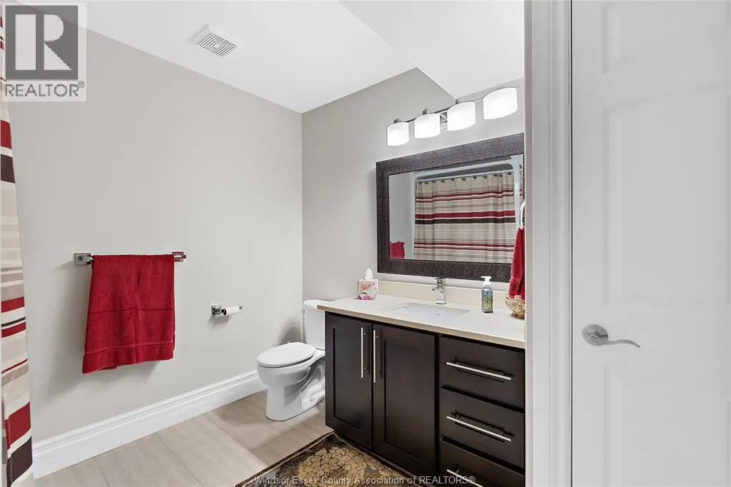 163 WOODYCREST