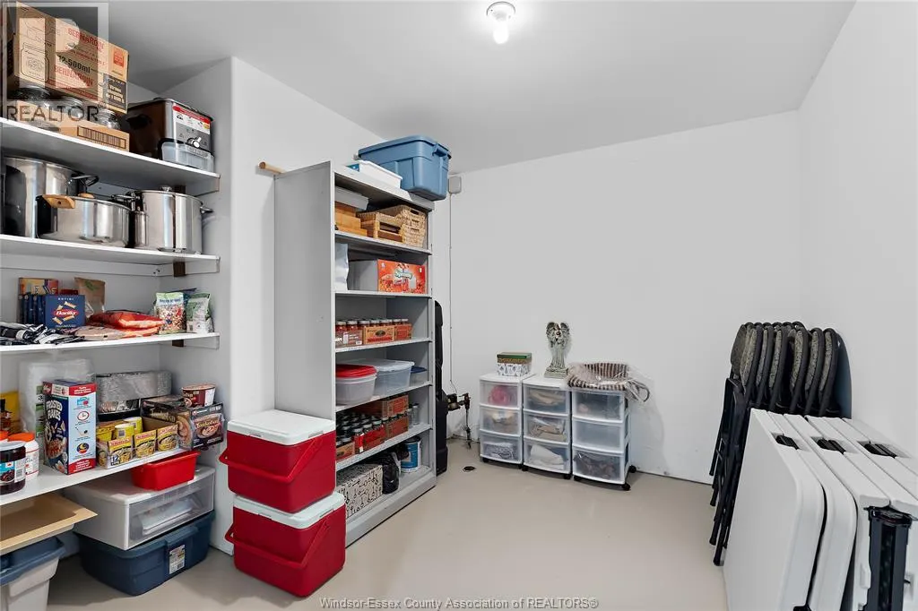 163 WOODYCREST