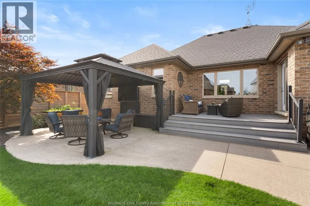 163 WOODYCREST