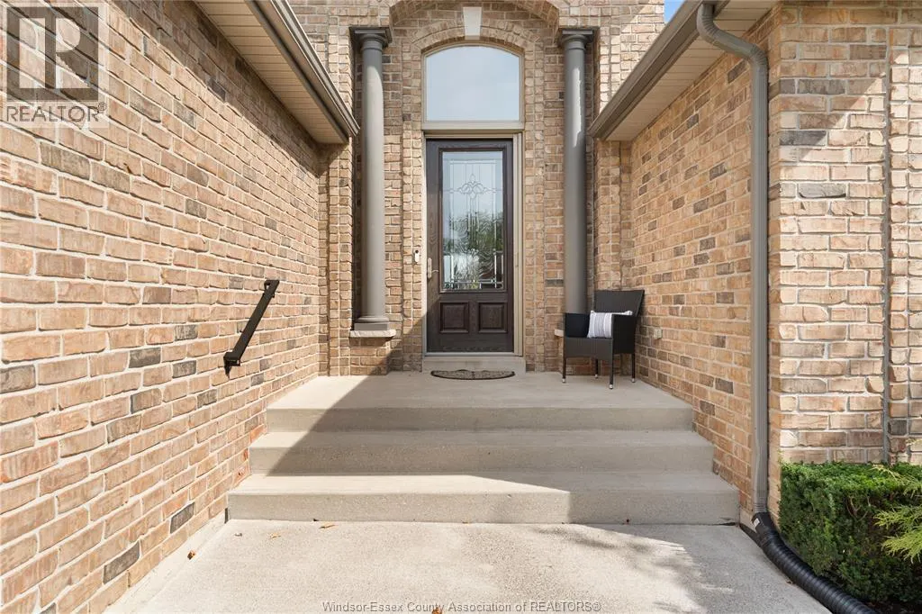 163 WOODYCREST