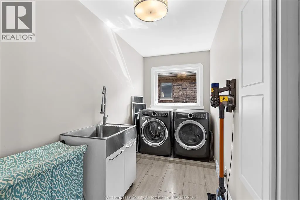 163 WOODYCREST