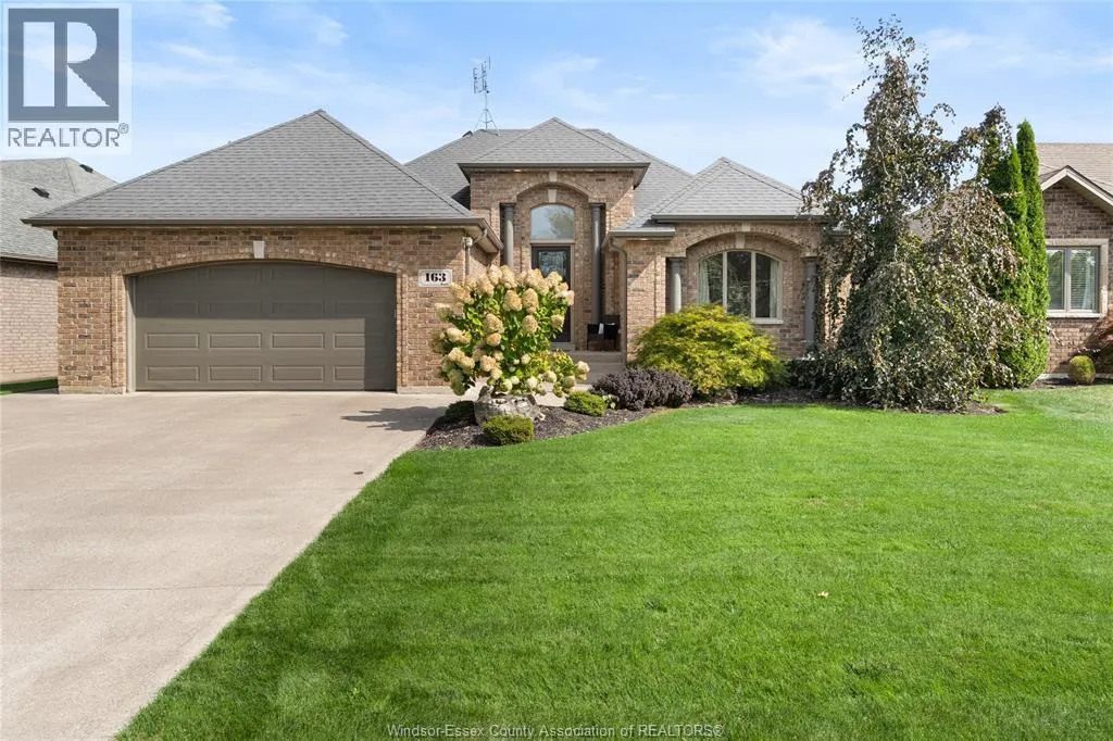 163 WOODYCREST