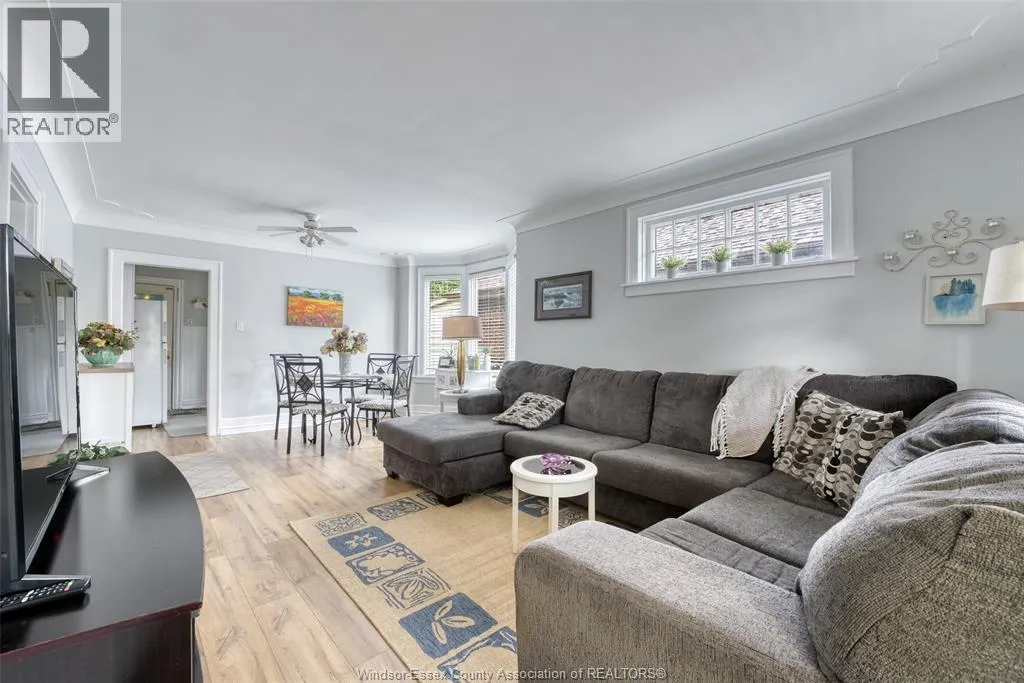 1041 DAWSON