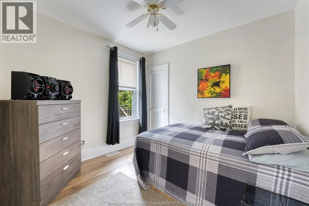 1041 DAWSON