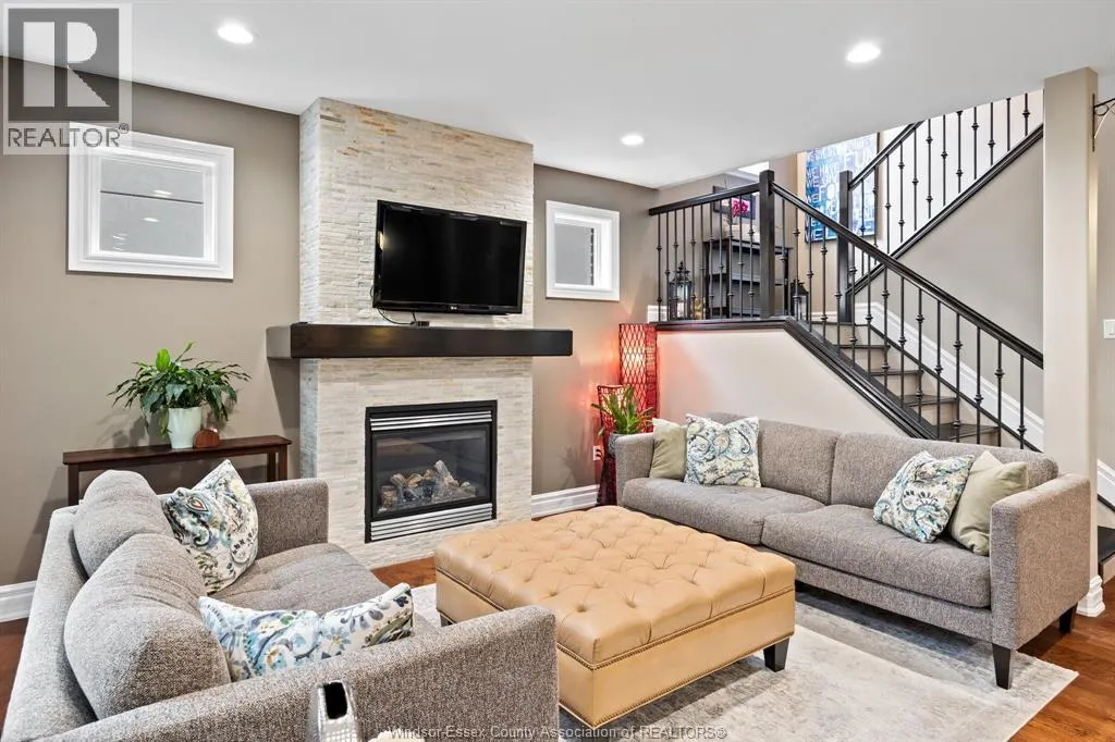 1265 MAPLE