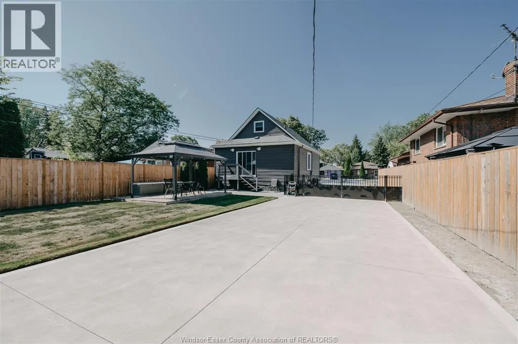1318 Aubin ROAD