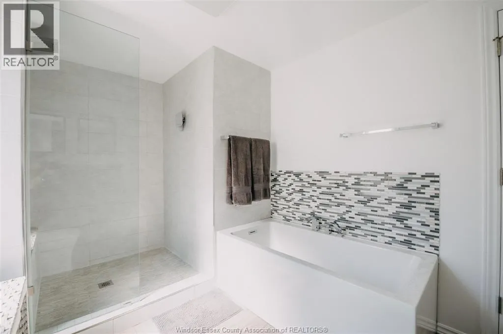 1318 Aubin ROAD
