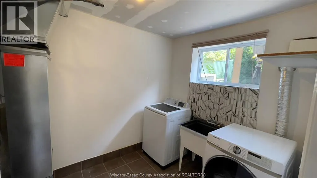 11396 Timber Bay CRESCENT Unit# LOWER
