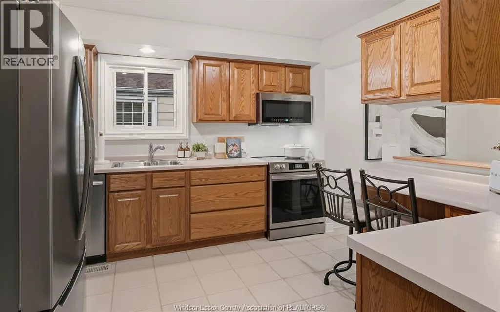3185 WILDWOOD