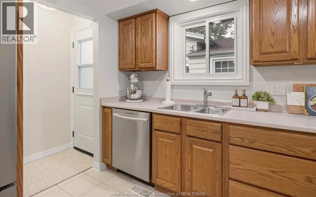3185 WILDWOOD