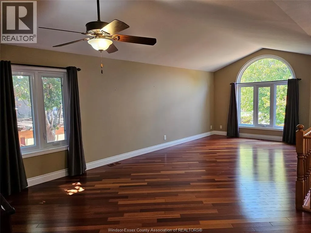 435 MENARD LANE