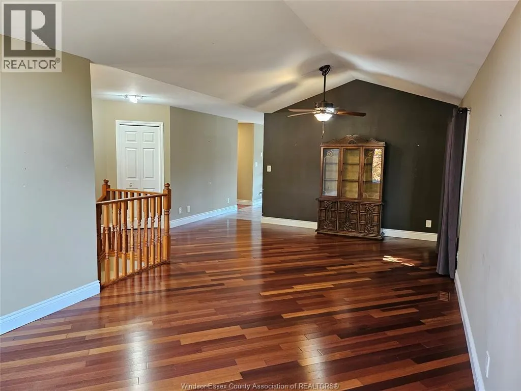 435 MENARD LANE