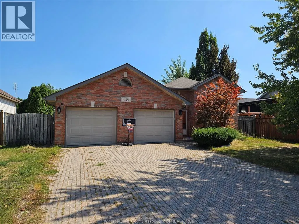 435 MENARD LANE