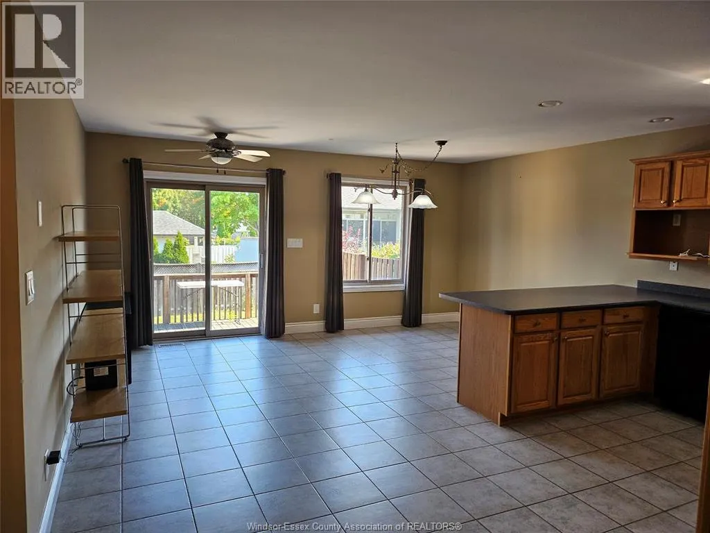 435 MENARD LANE