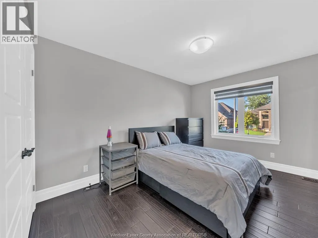 270 Elsworth AVENUE