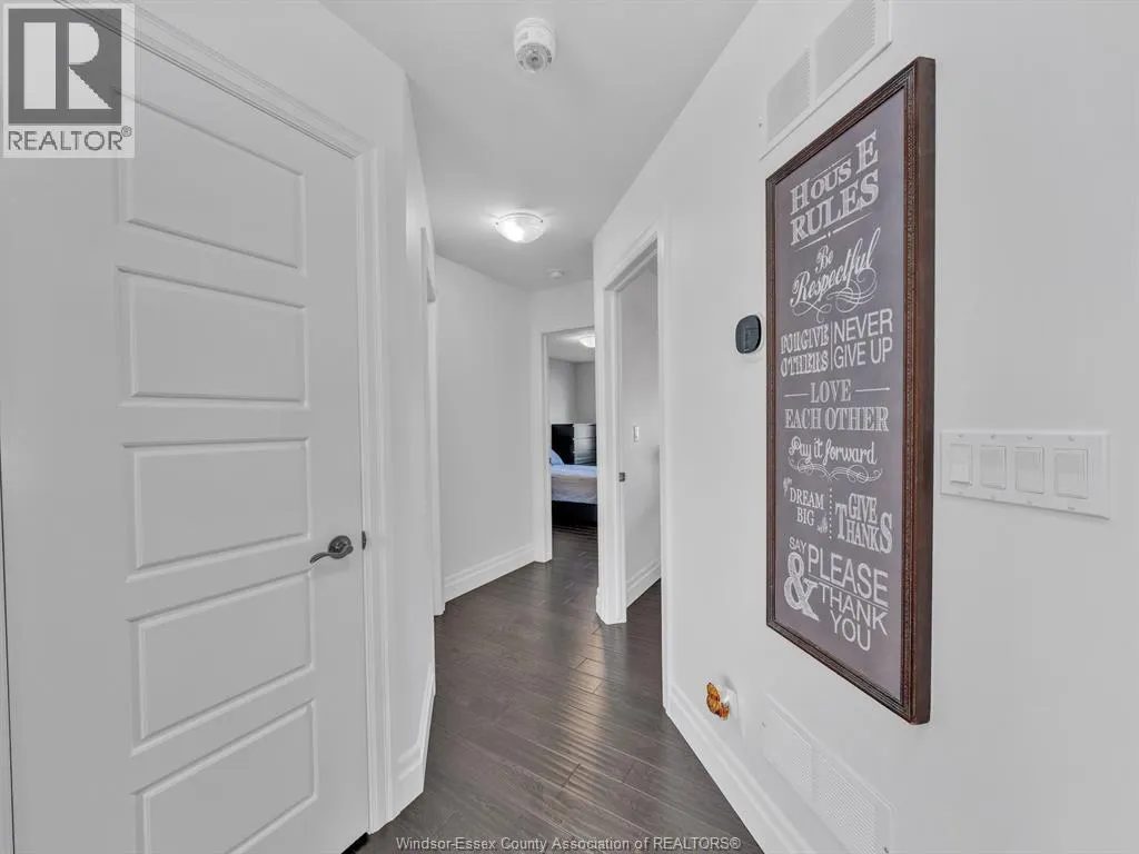 270 Elsworth AVENUE