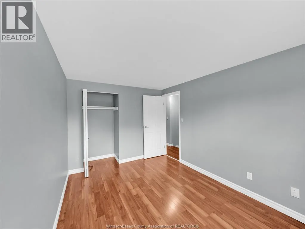 2613 VINE COURT