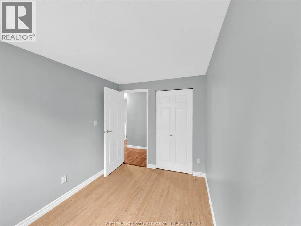 2613 VINE COURT