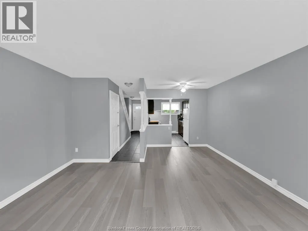 2613 VINE COURT