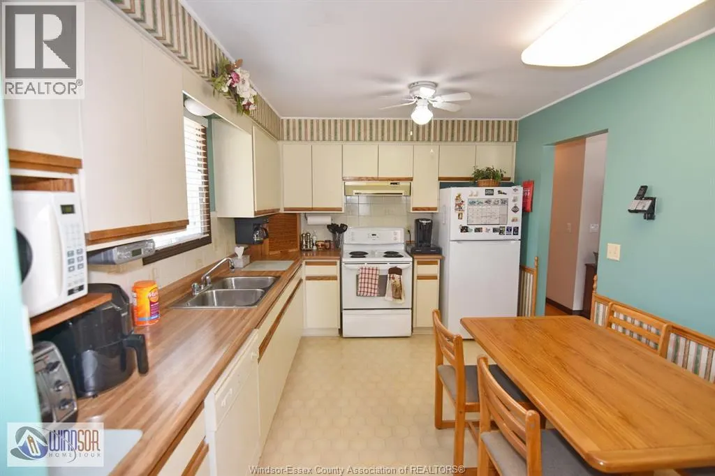 3712 BLISS ROAD