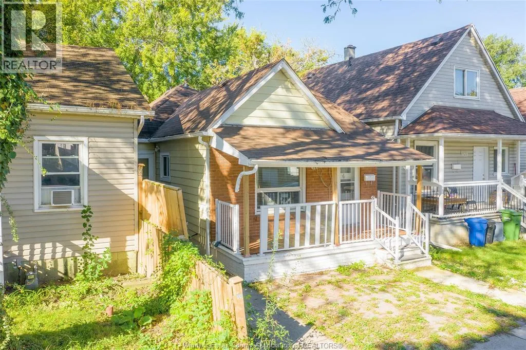 427 BRIDGE AVENUE