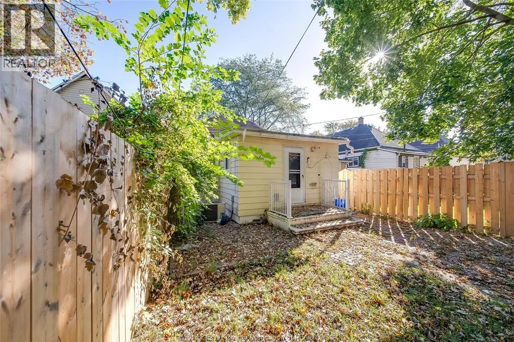 427 BRIDGE AVENUE