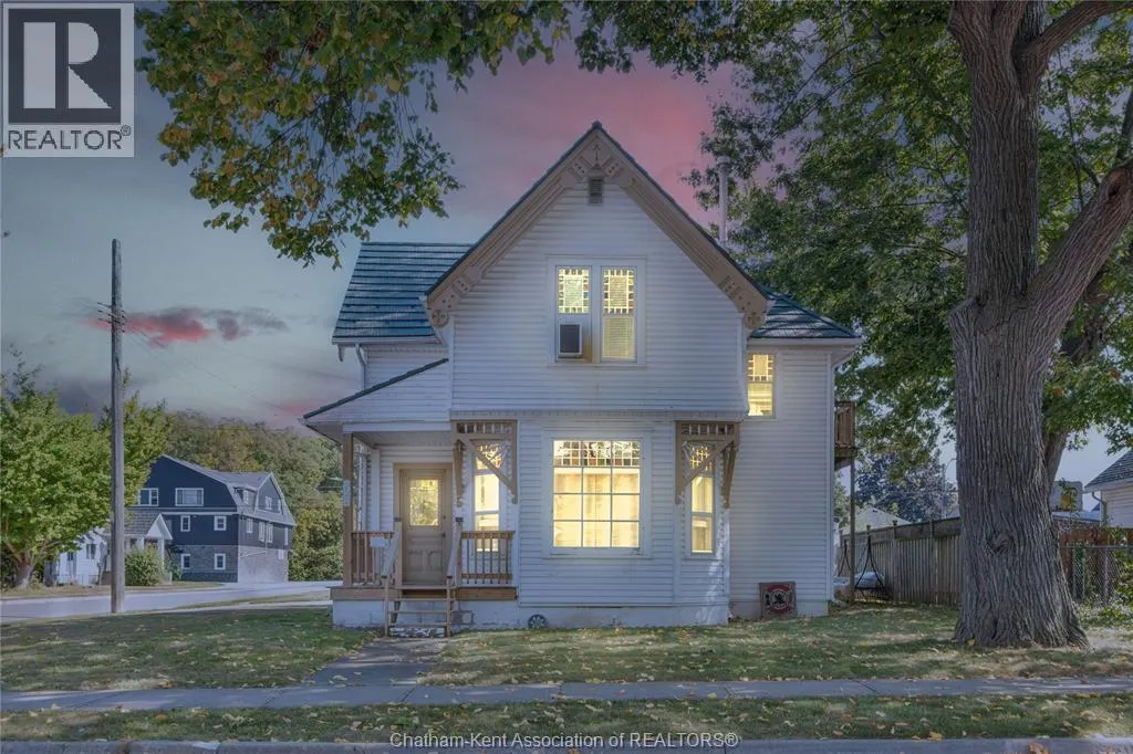 222 SELKIRK STREET