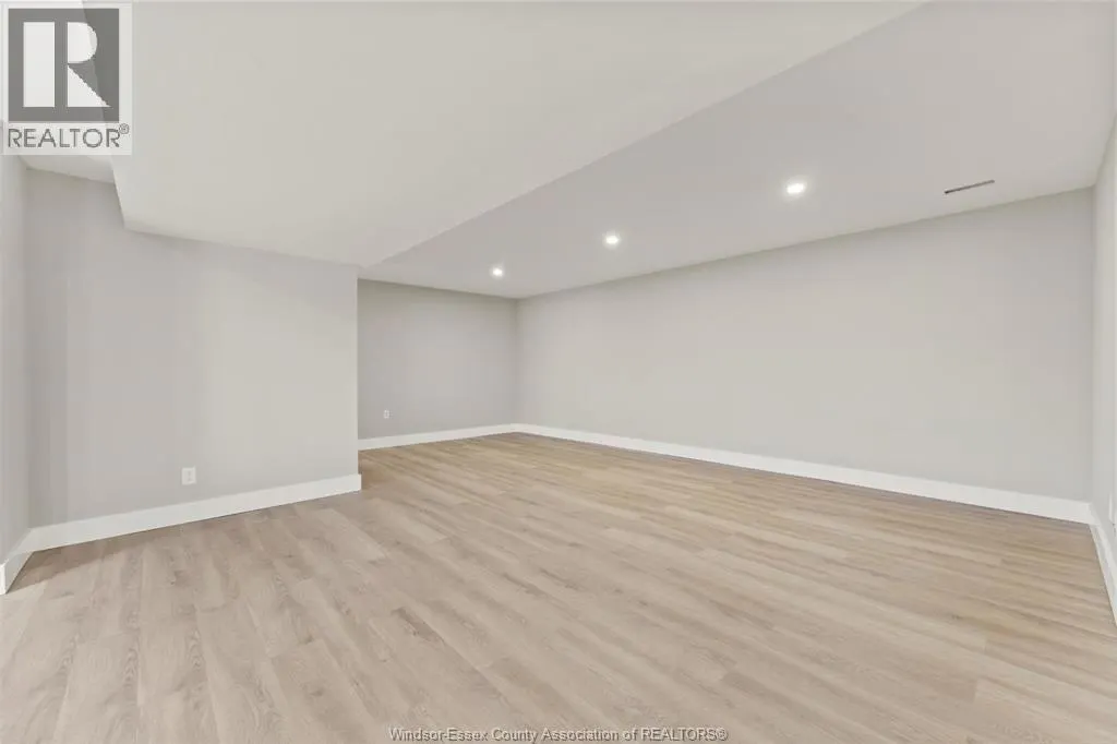 405 JEWEL STREET