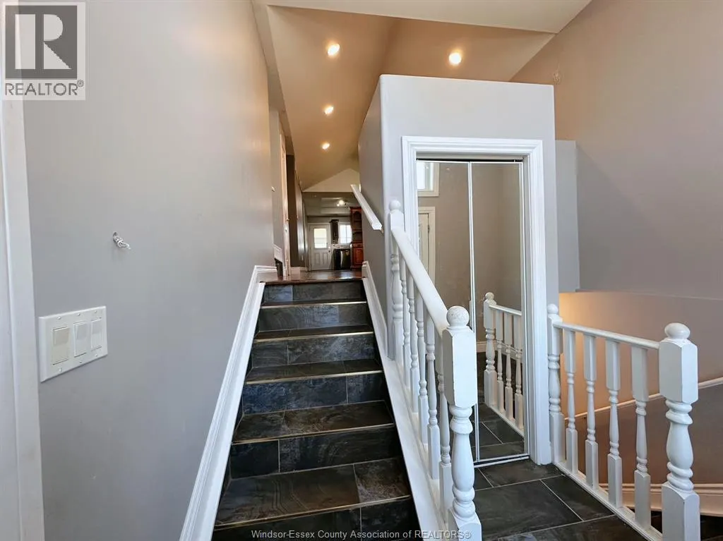1977 NORTHWAY AVENUE Unit# UPPER