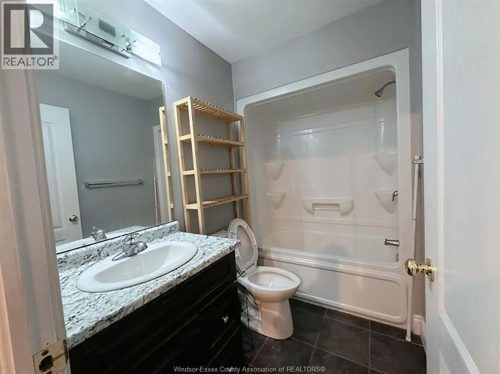 1977 NORTHWAY AVENUE Unit# UPPER