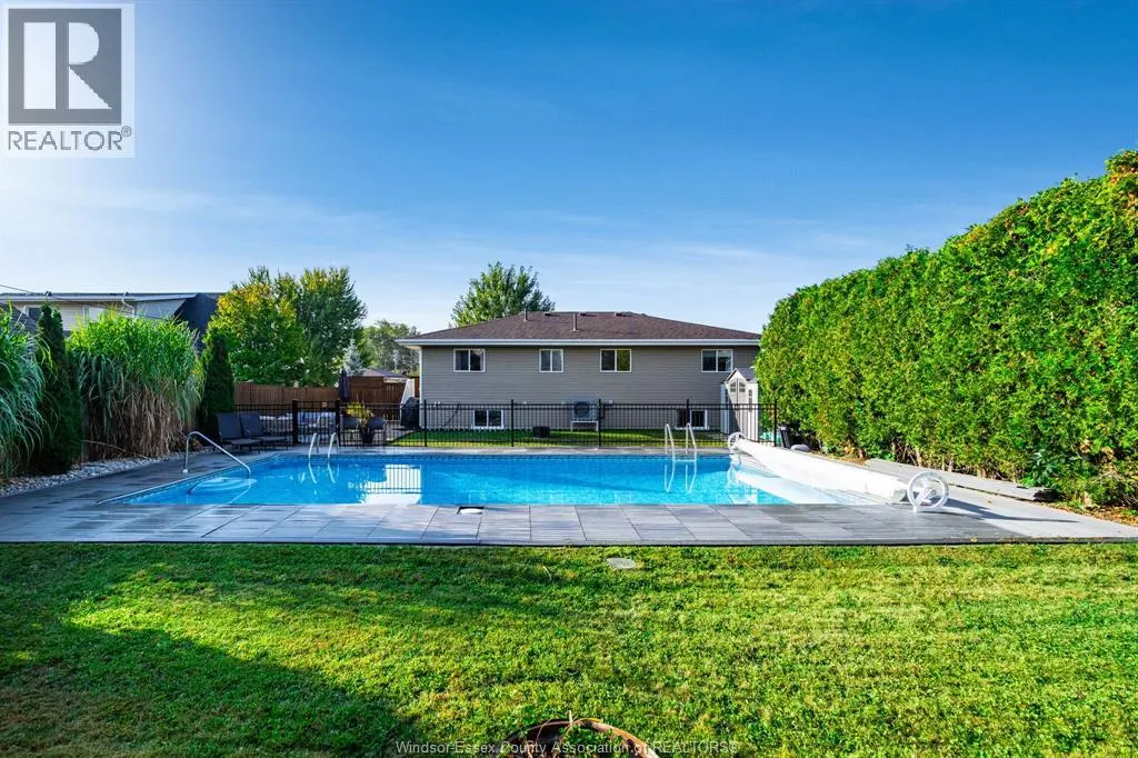 1660 Fairlea