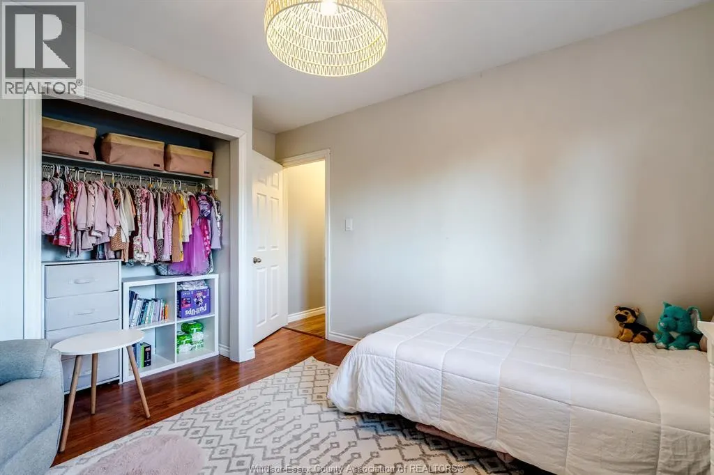 1660 Fairlea