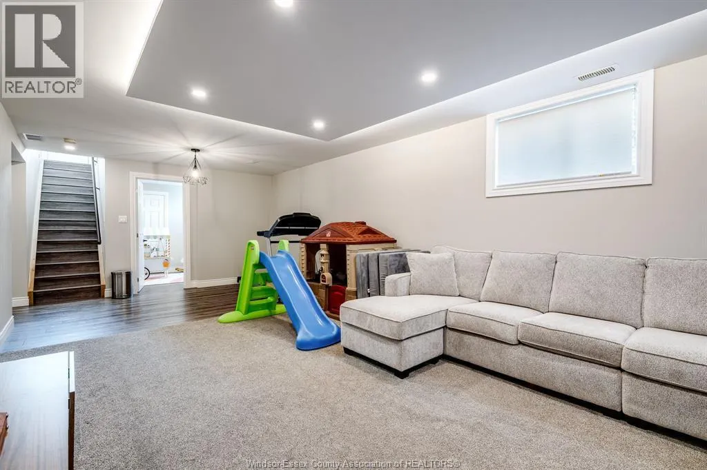 1660 Fairlea