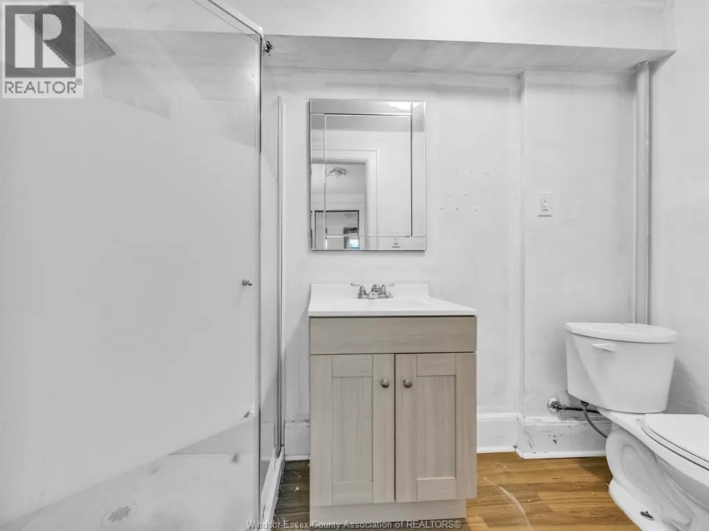 527-531 MCEWAN