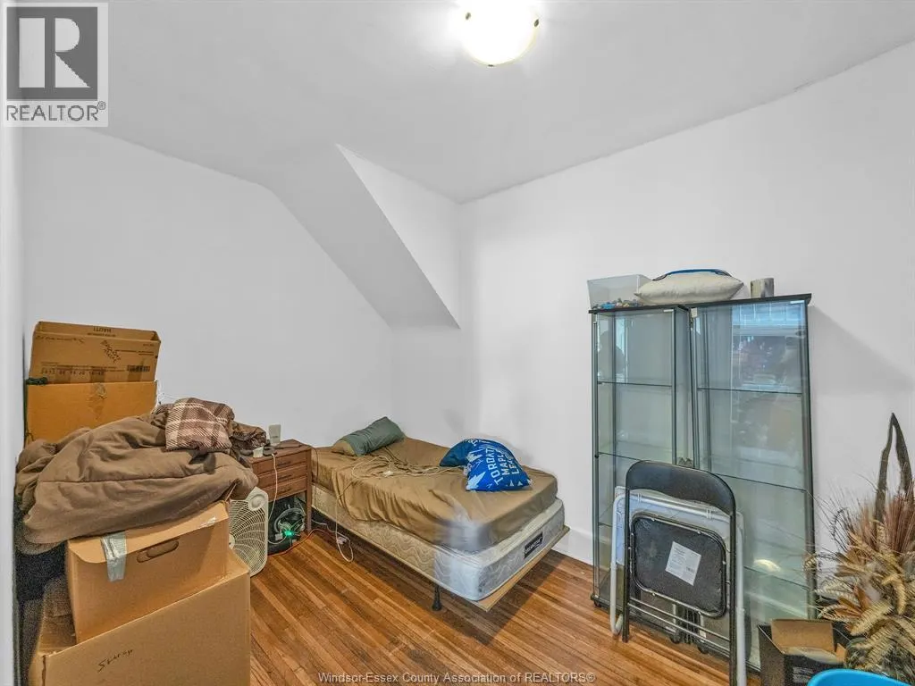 527-531 MCEWAN