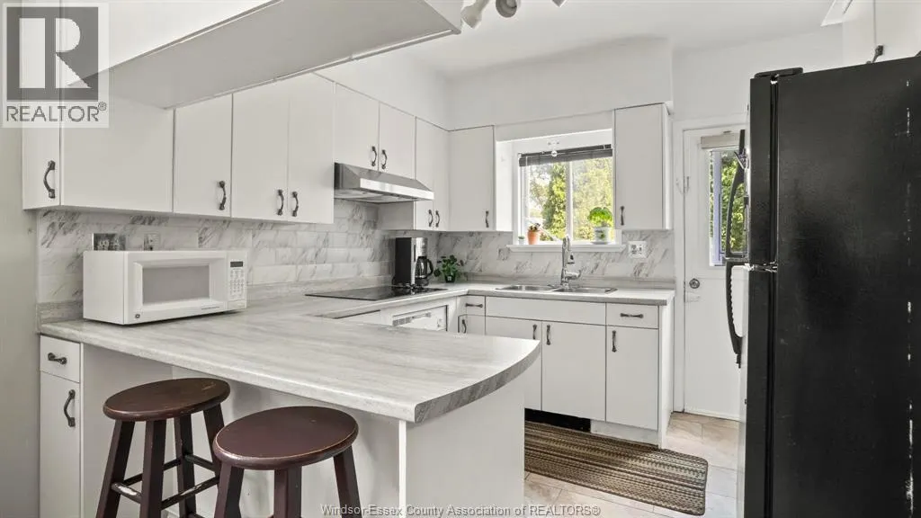 1374 PELISSIER