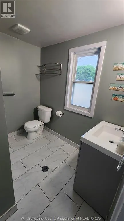 1585 CHURCH Unit# MAIN & UPPER
