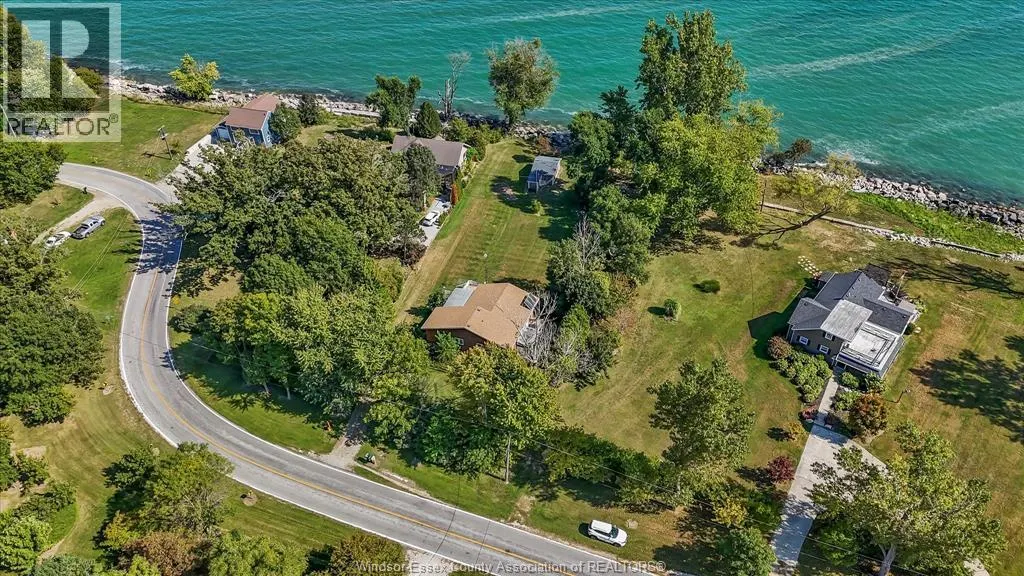 192 LAKESHORE DRIVE