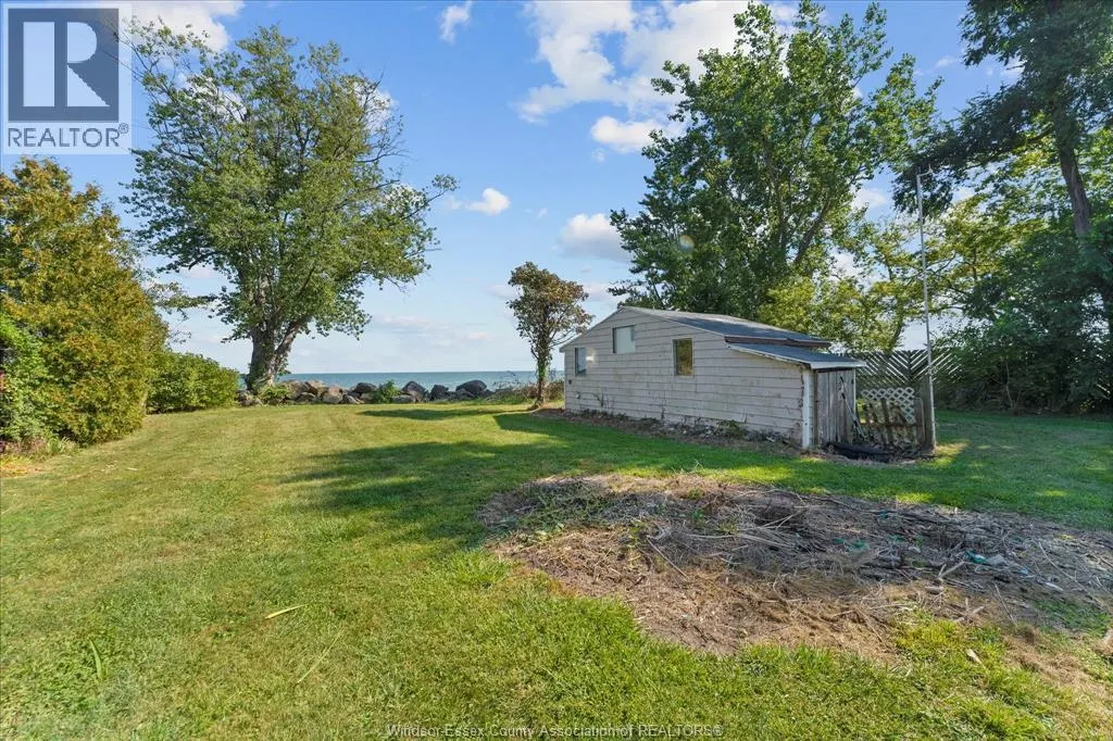192 LAKESHORE DRIVE