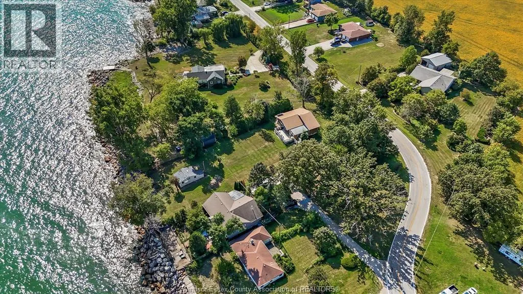 192 LAKESHORE DRIVE