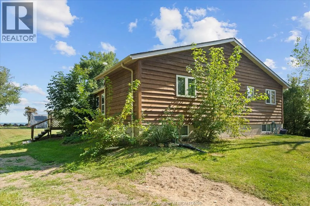 192 LAKESHORE DRIVE