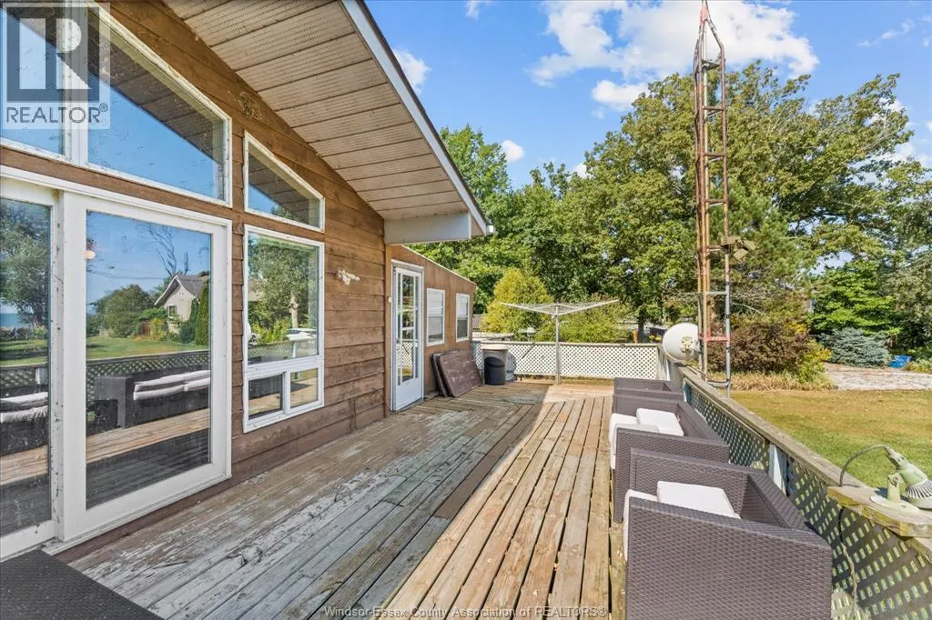 192 LAKESHORE DRIVE