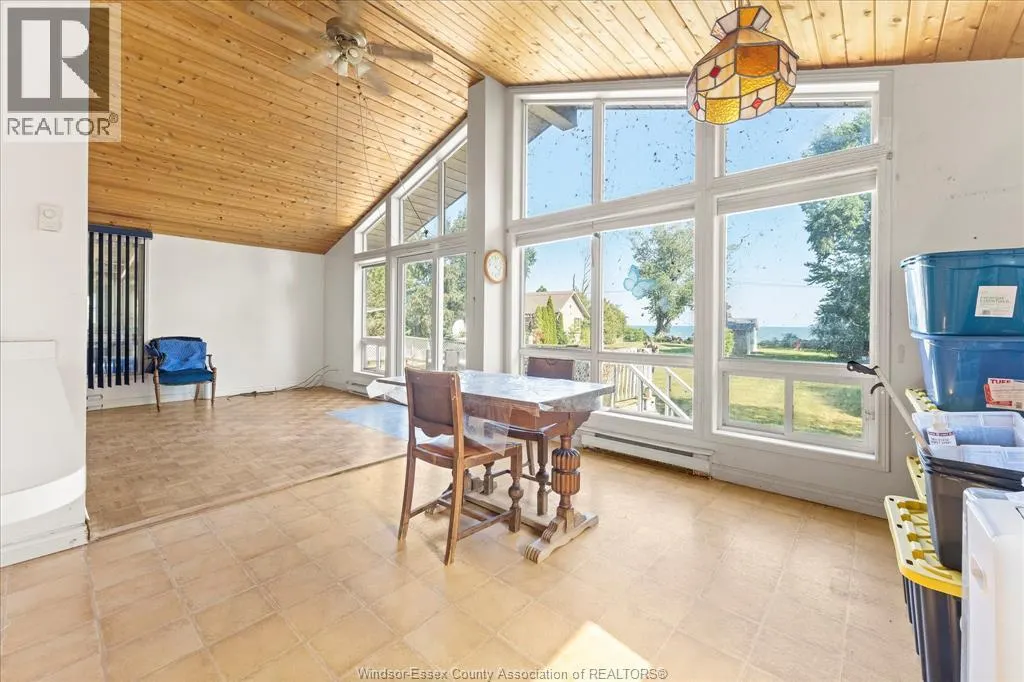192 LAKESHORE DRIVE