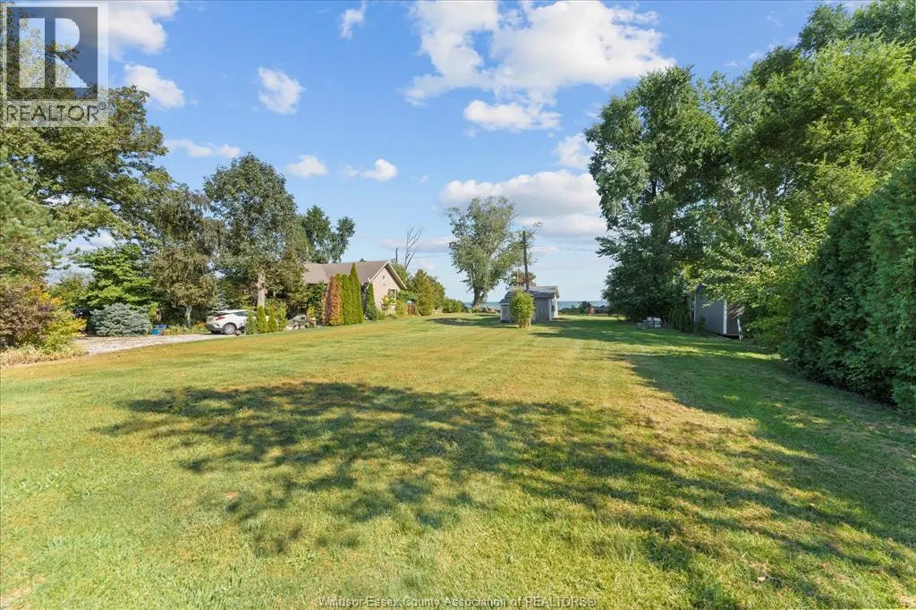 192 LAKESHORE DRIVE