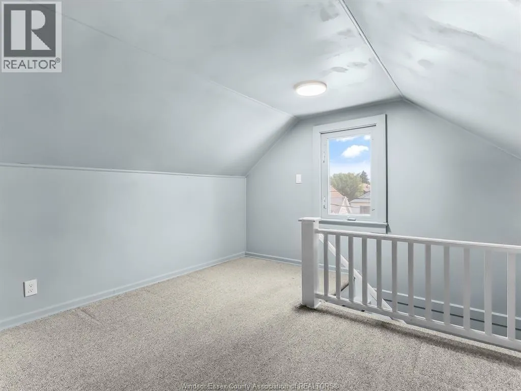 1722 ALBERT ROAD