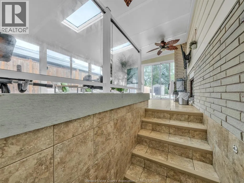 2894 SHERWAY DRIVE