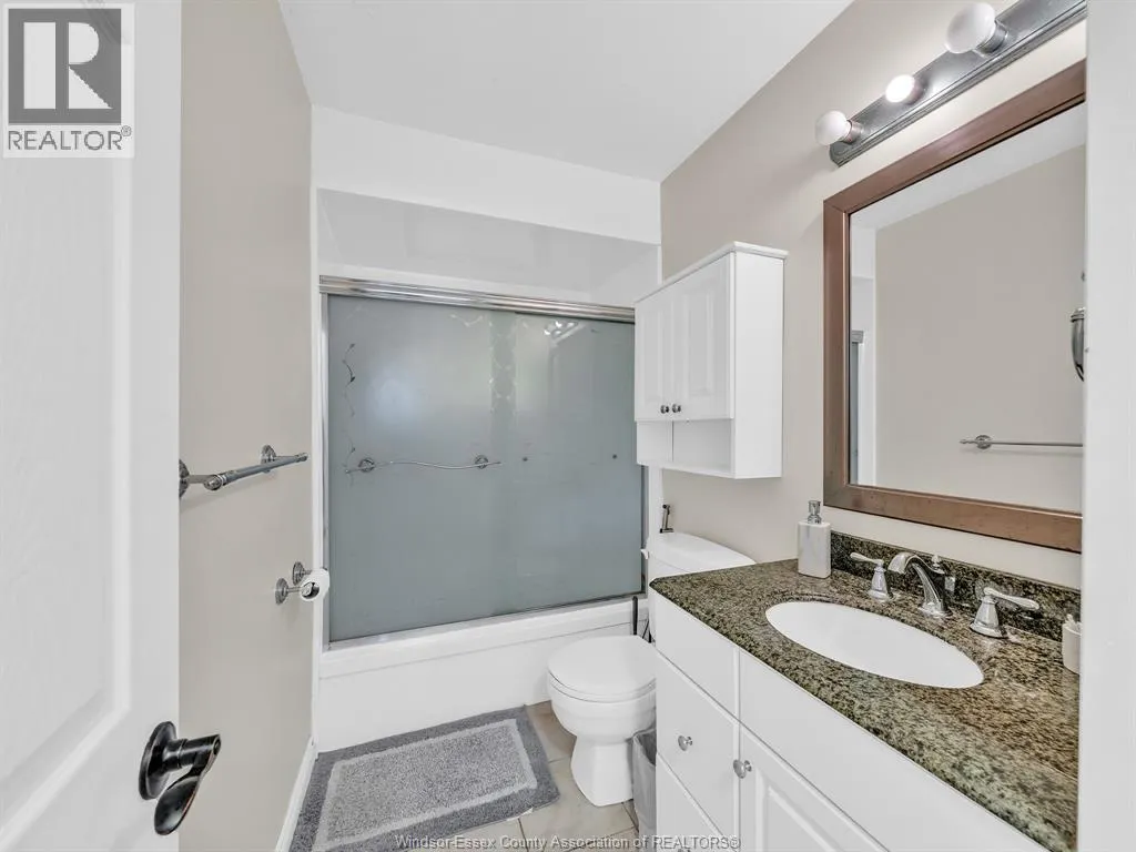 2894 SHERWAY DRIVE