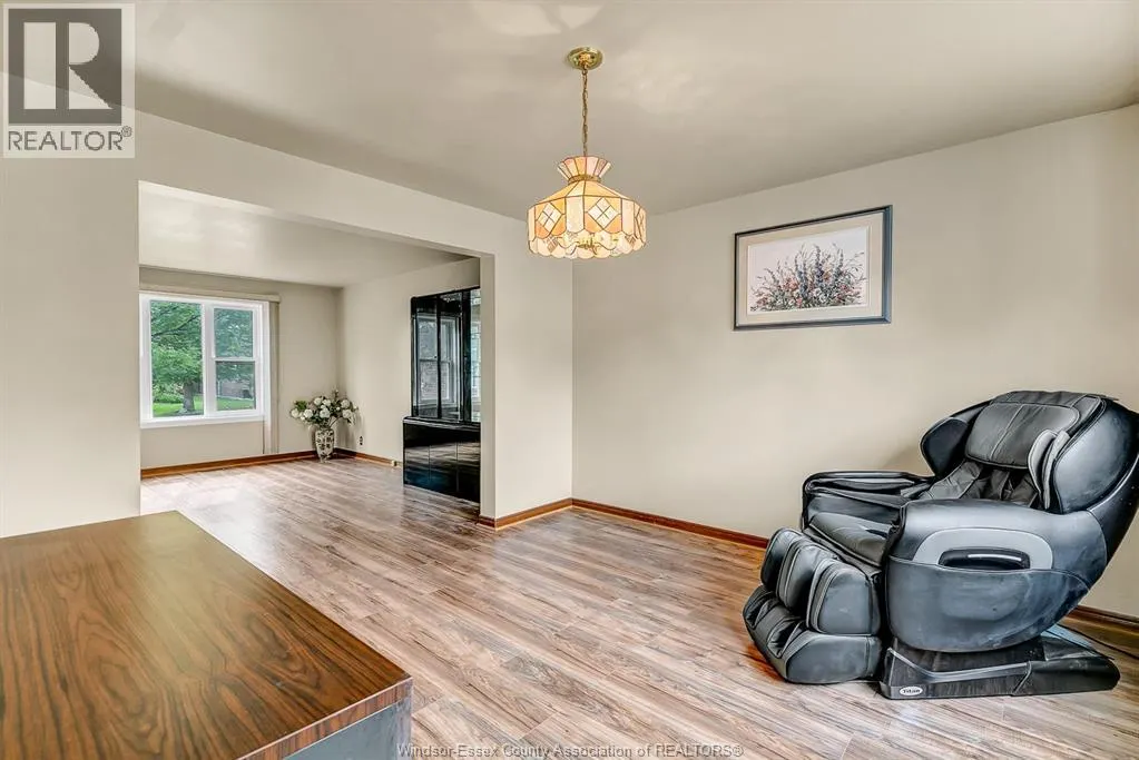 2862 MANGIN CRESCENT