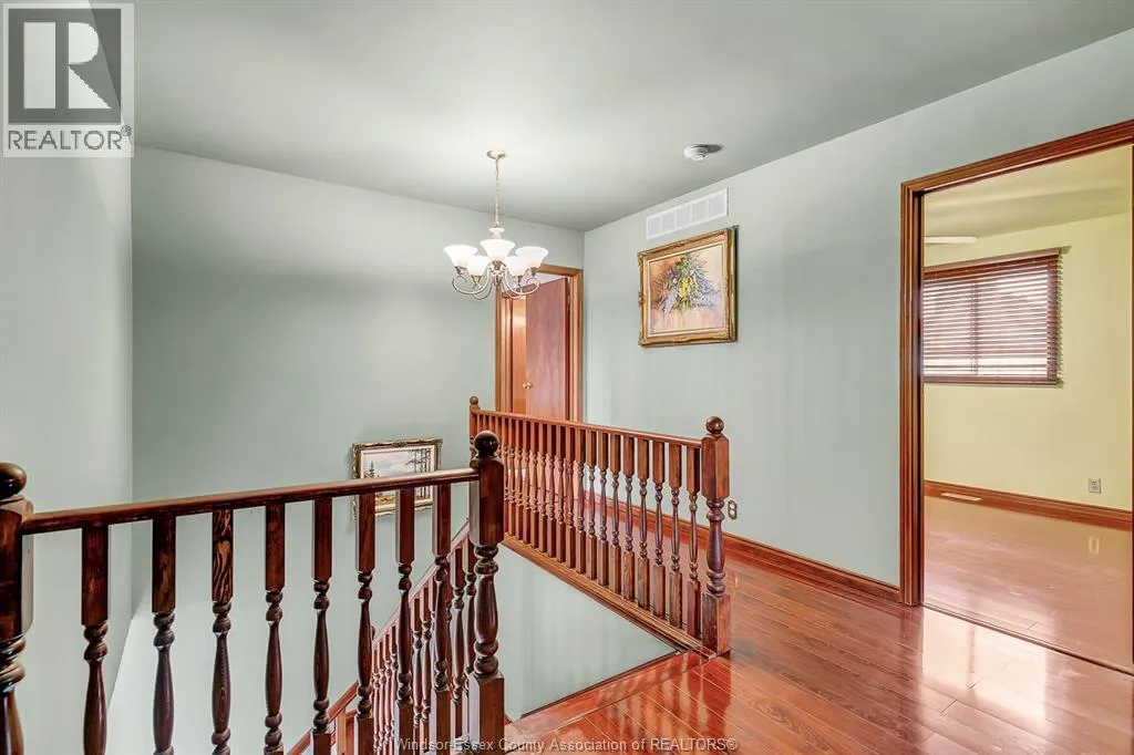 2862 MANGIN CRESCENT